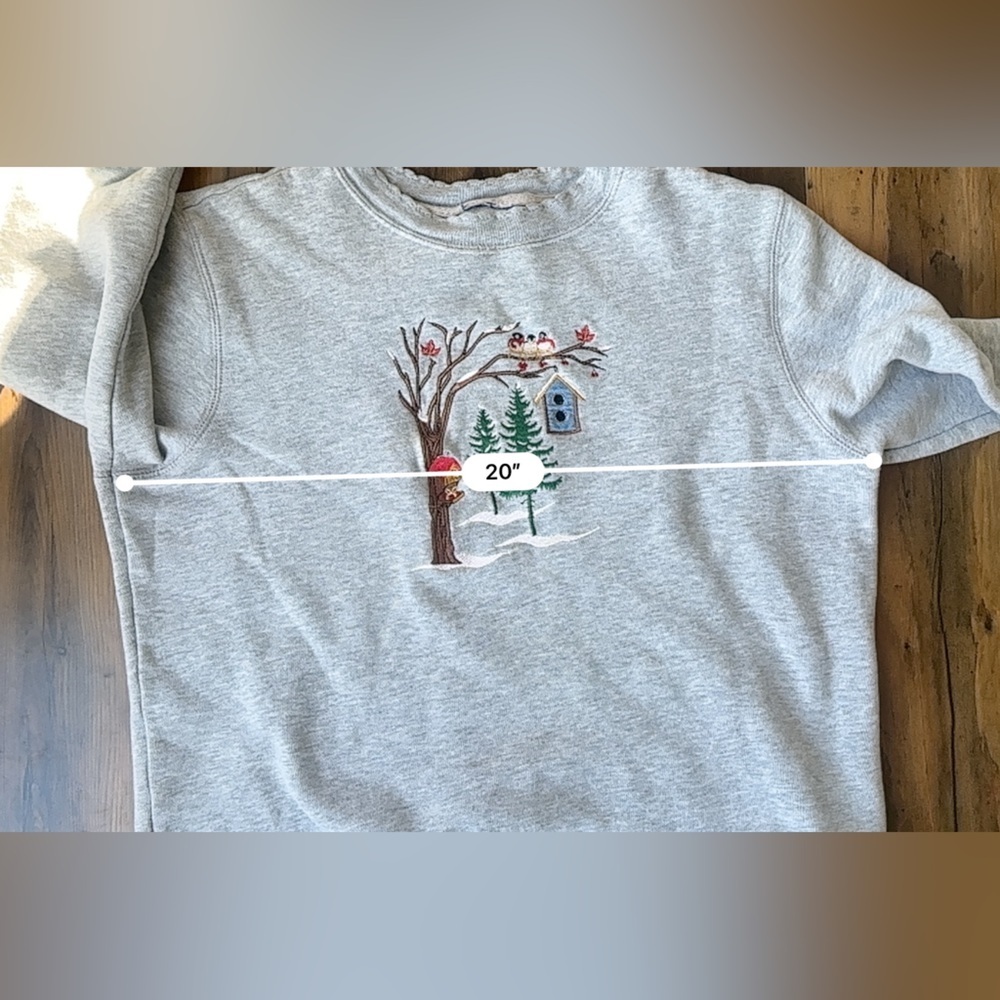 Vintage Embroidered Winter Scene Crewneck Sweatshirt Cottagecore - Picture 5 of 7
